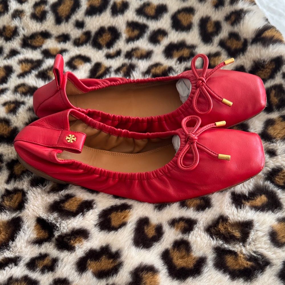 Tory Burch Red Leather Flats with Bow